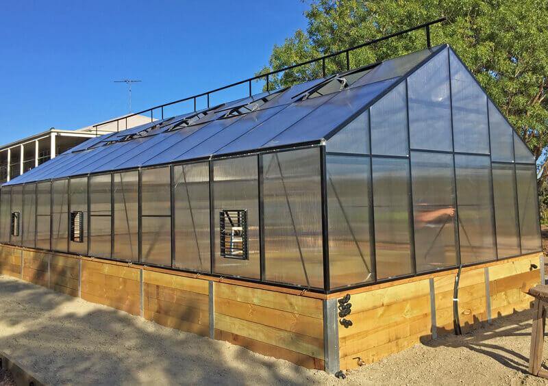 Polycarbonate Greenhouse (8.5' x 12.5')