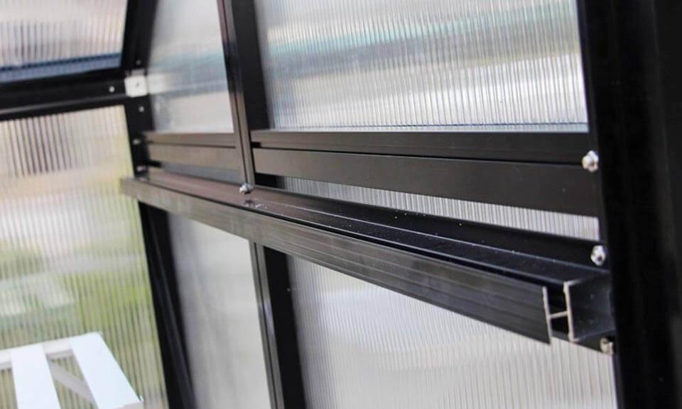 Polycarbonate Greenhouse (8.5' x 12.5')